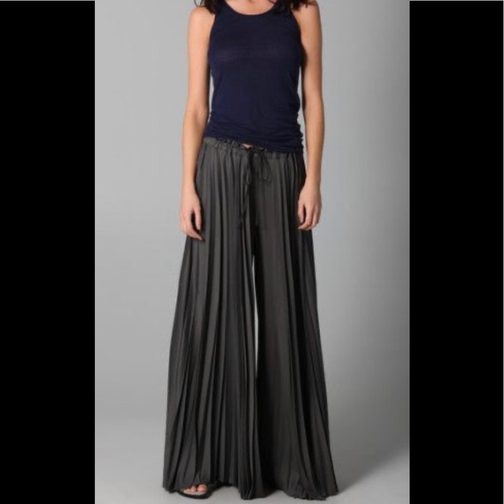 Palazo pleated pants